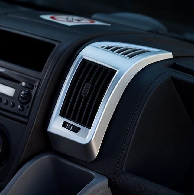 Salida de aire del tablero (plateada) para Fiat Ducato, Peugeot Boxer, Citroen Relay