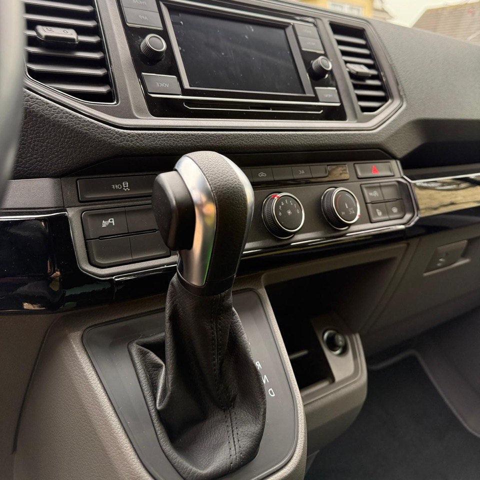 For New Shape VW Crafter LHD Lower Dash Styling Trims - Gloss Black (Set of 6) | Van-X