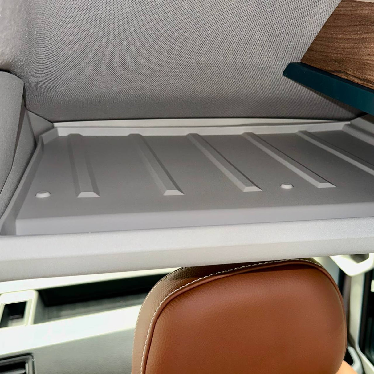 For VW Crafter Front Cab Shelf Light Grey Rubber Inserts – Storage Liner (2018+)