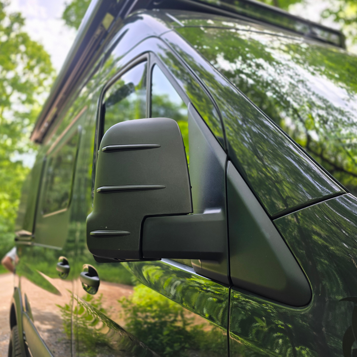 For Mercedes Sprinter 907 Wing Mirror Cap Covers Without Indicator – Hammerite (Set of 2) – Replacement Mirror Covers for Sprinter Vans