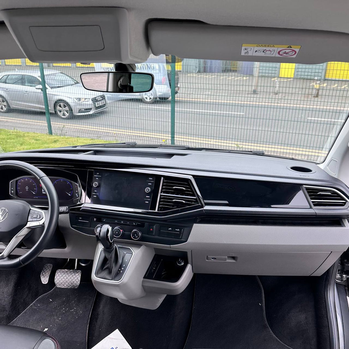 For Volkswagan Transporter T6.1 Comfort Glovebox Interior Bundle Package - Gloss Black