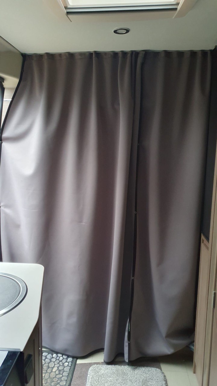 For Peugeot Boxer Motorhome, Campervan, Maxi-Cab Divider Premium Curtain With Rail