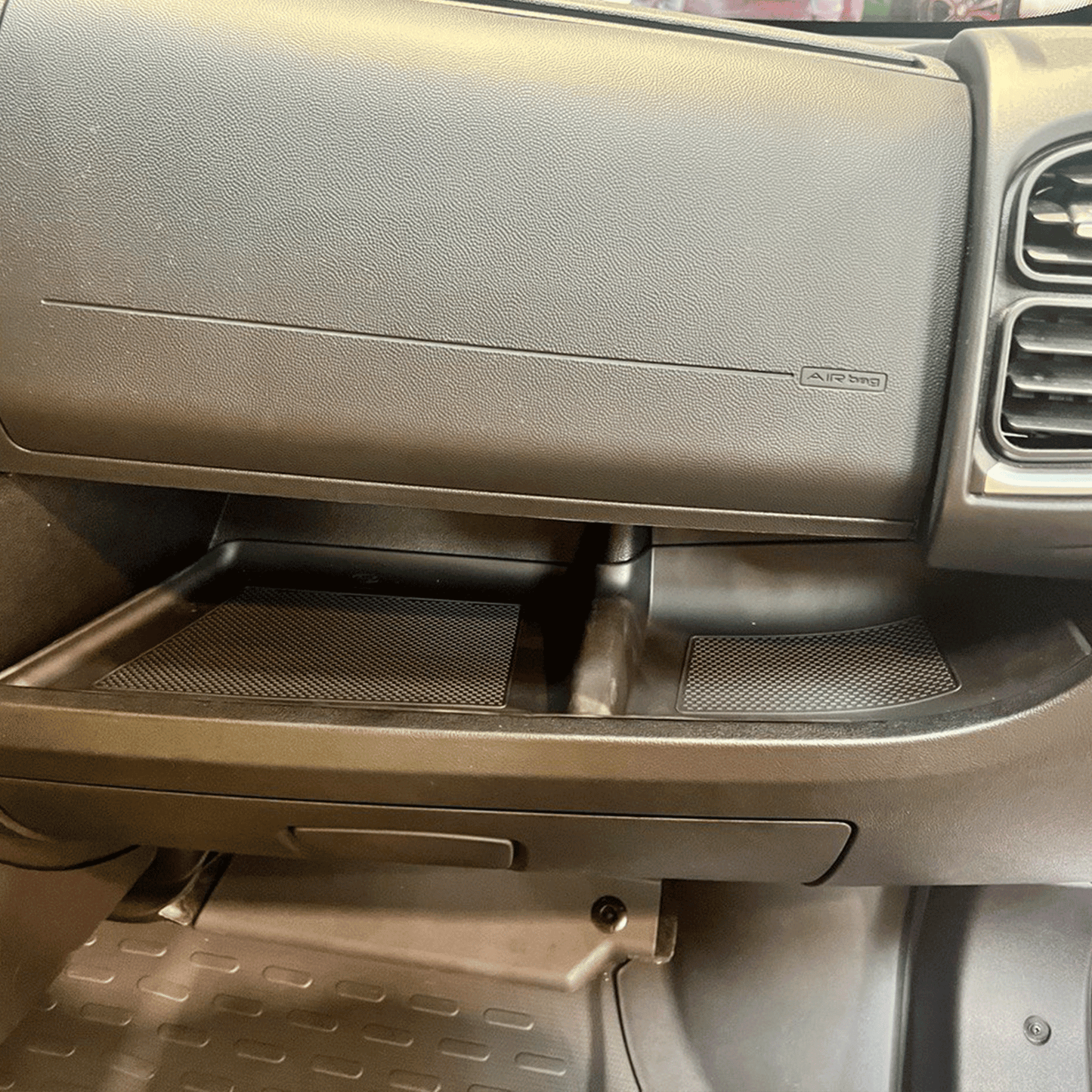 Vauxhall Movano autotrail Lower New Dashboard Rubber Insert/Mat Black LHD AUTO-SLEEPERS,BAILEY,HOBBY, HYMER, RAPIDO, SWIFT, AUTO-TRAIL