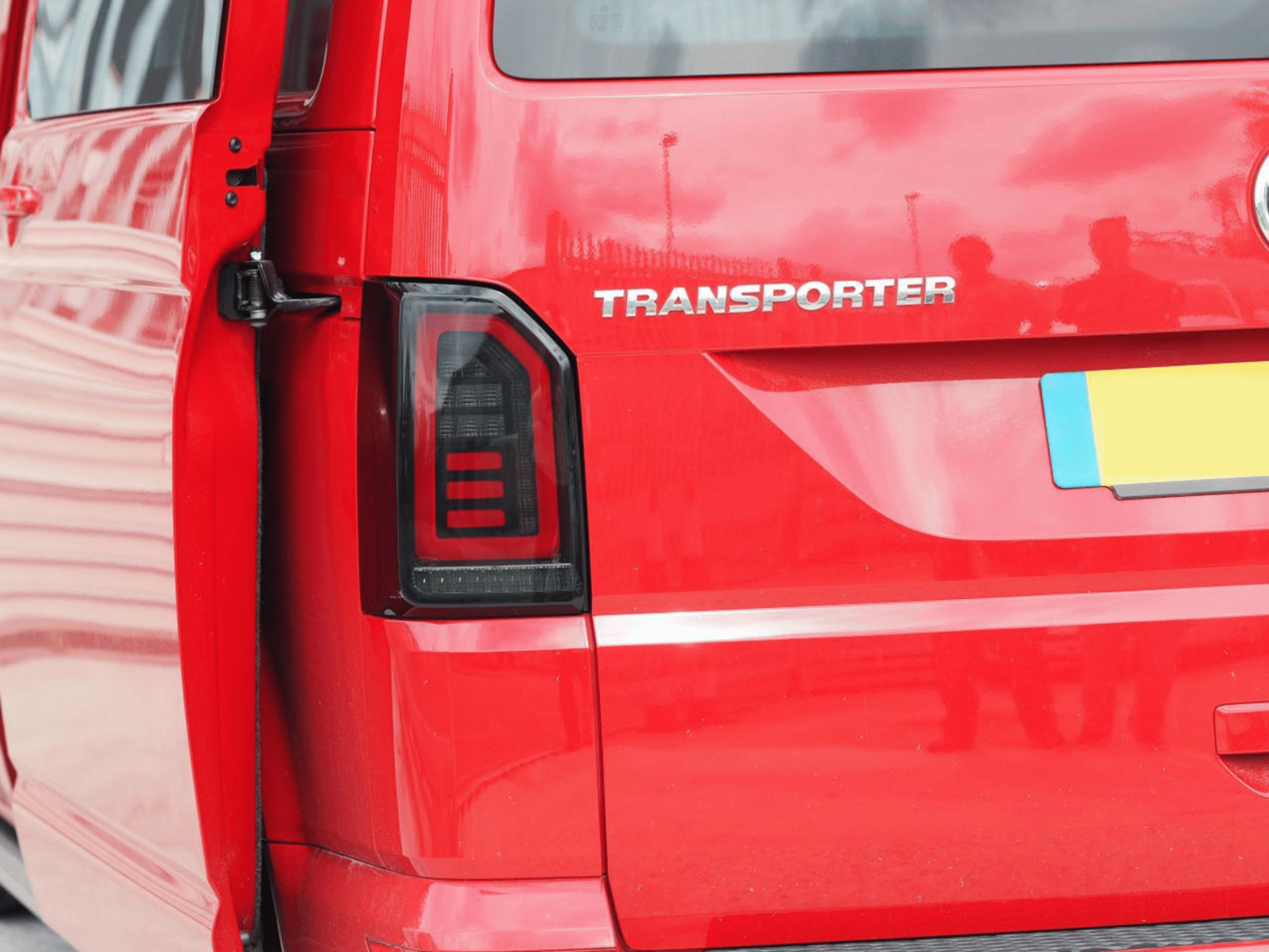 VW T6 Tailgate LED Dynamic Rear Lights