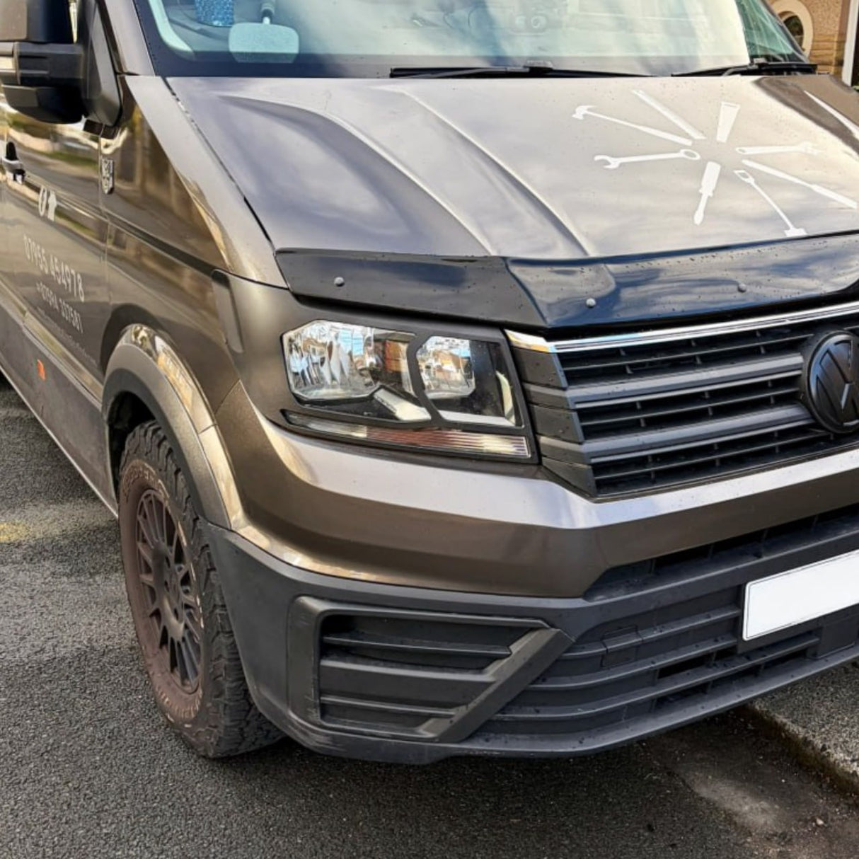 For VW Crafter New Shape Headlight Guards – Hammerite Ultimate Matte Black – Premium Protection | Van-X