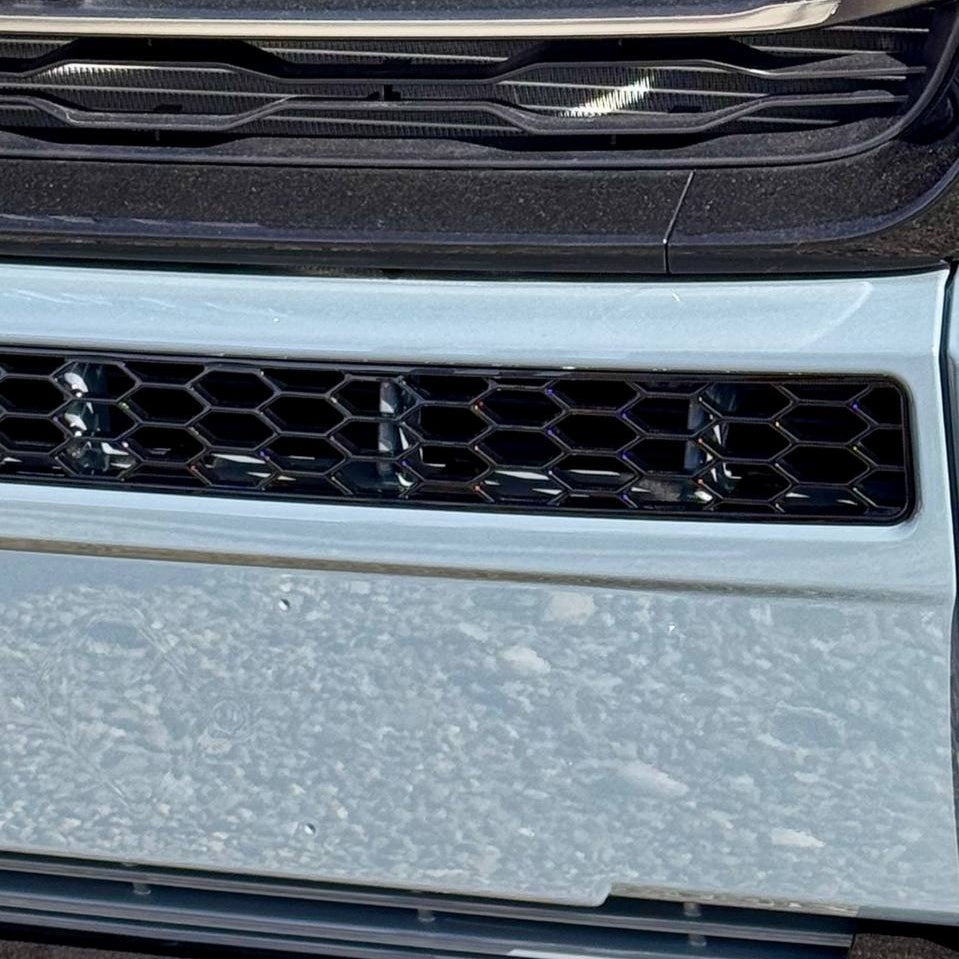 Pare-chocs de Peugeot Boxer en nid d'abeille sans capteurs de stationnement - Noir brillant
