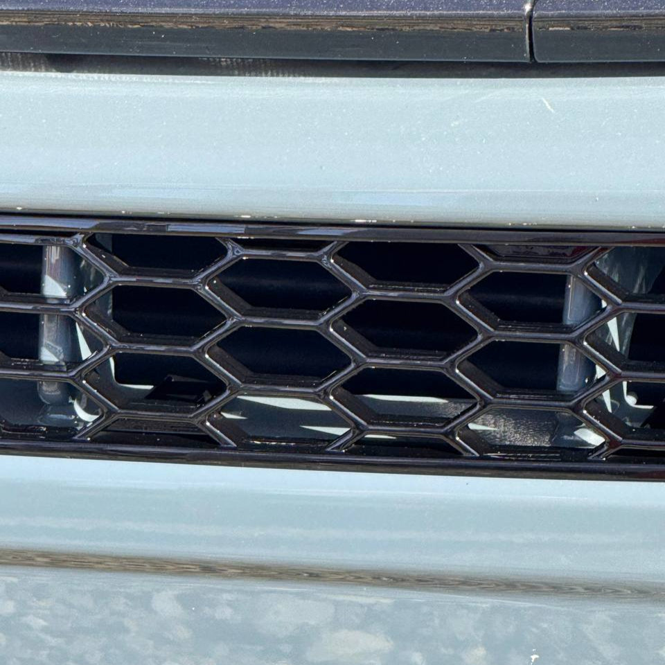 Pare-chocs de Peugeot Boxer en nid d'abeille sans capteurs de stationnement - Noir brillant