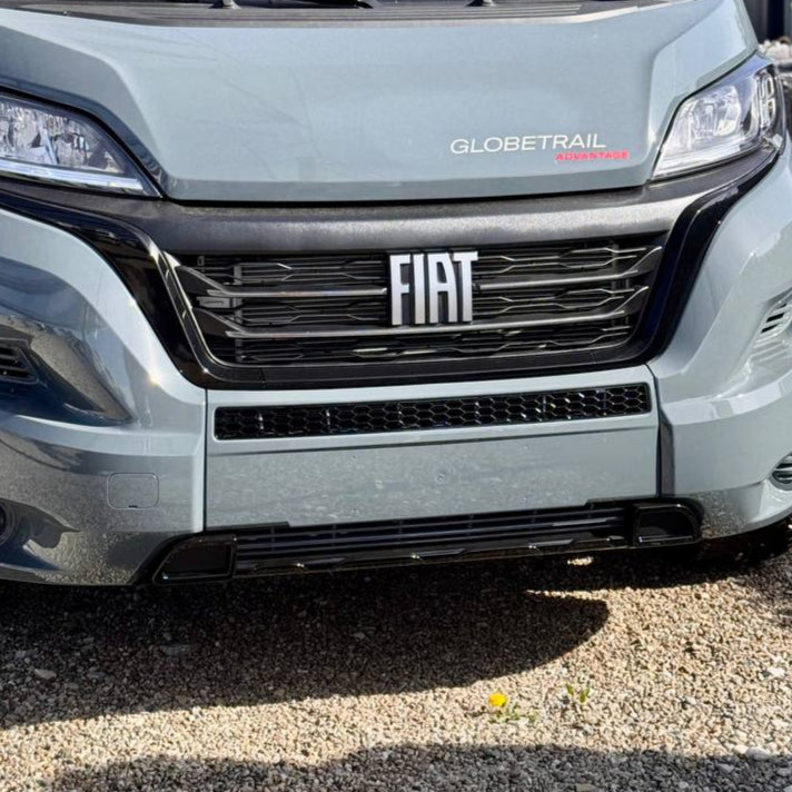Pare-chocs de Peugeot Boxer en nid d'abeille sans capteurs de stationnement - Noir brillant