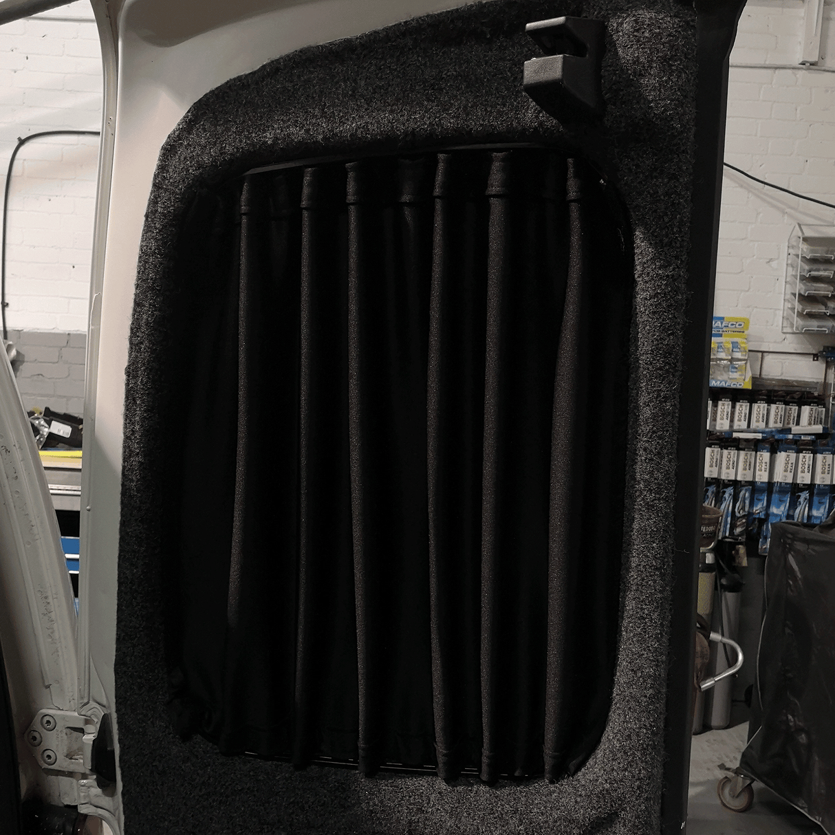 For VW Caddy Van Conversion Premium Curtains Van-X - Black/Black