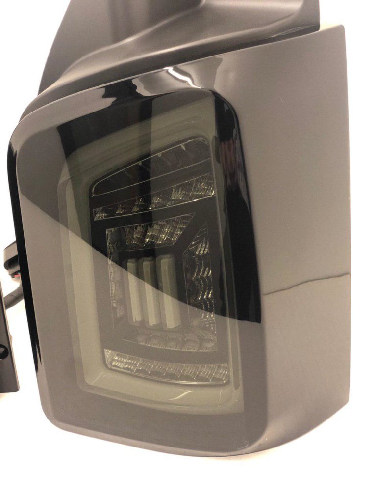 VW T5, T5.1 Portellone posteriore fumé Luci posteriori LHD Barre bianche LED Guida a sinistra Solo furgone MK3