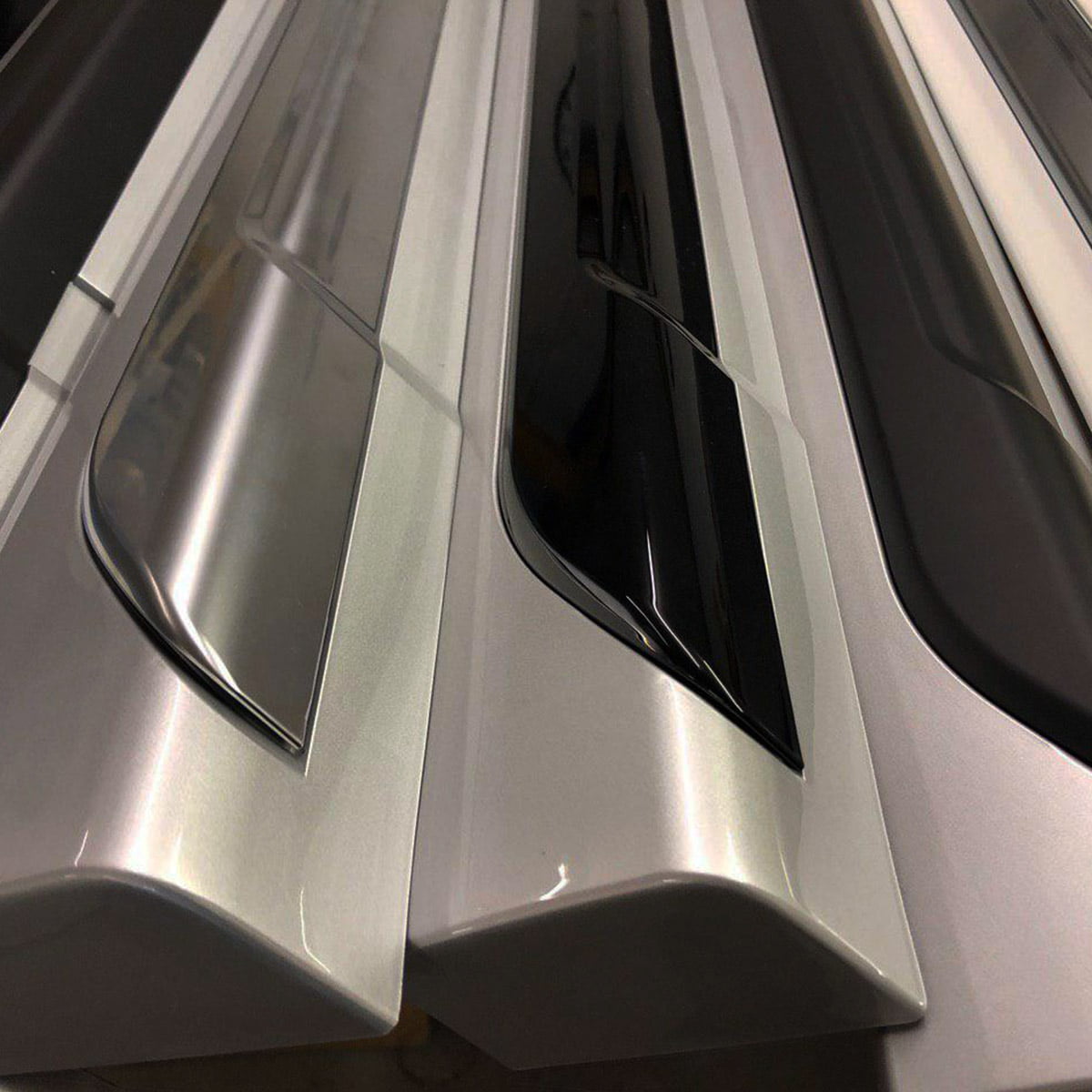 For VW T6.1 Transporter SWB ABS Side Skirts Painted In Reflex Silver