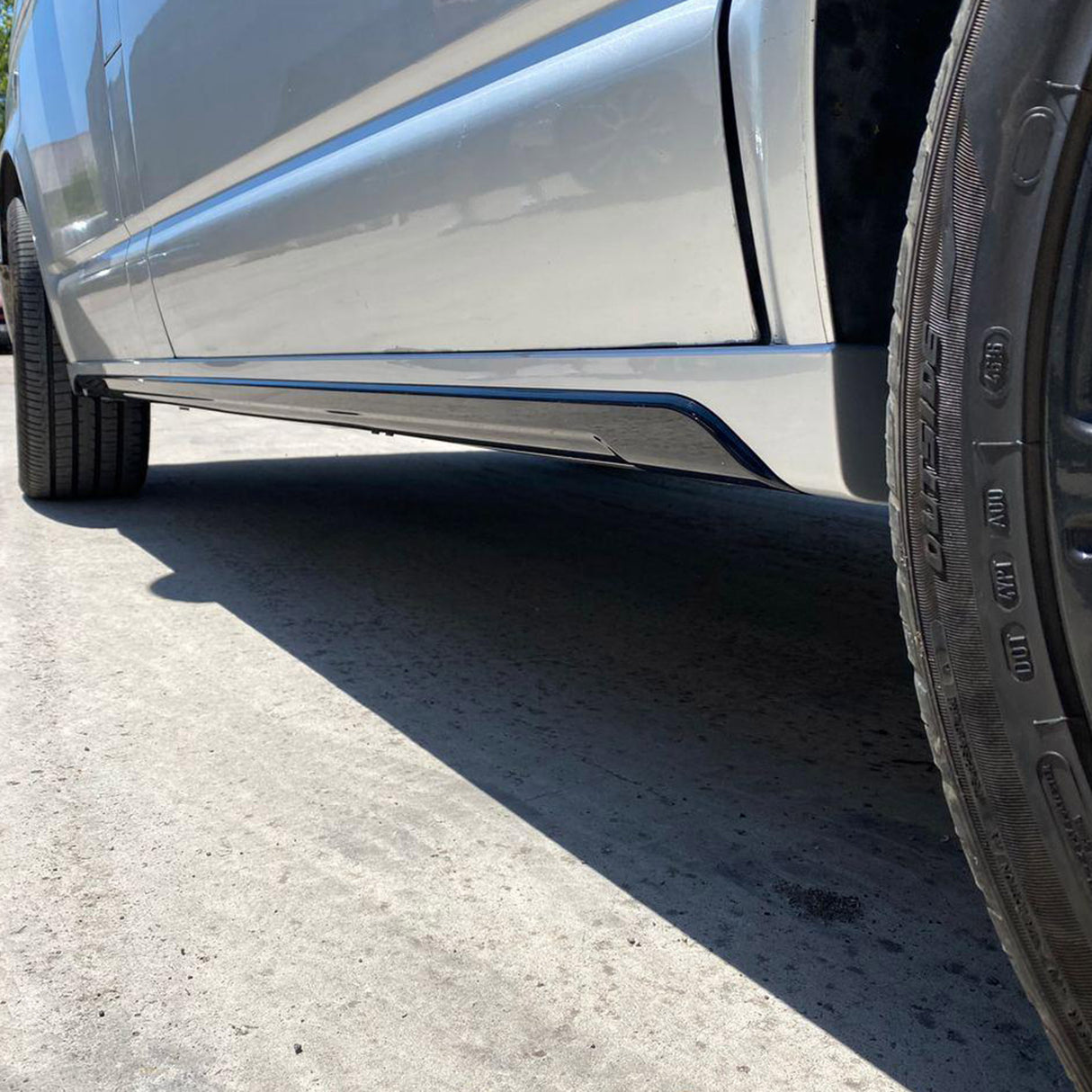 For VW T6.1 Transporter SWB ABS Side Skirts Painted In Deep Black