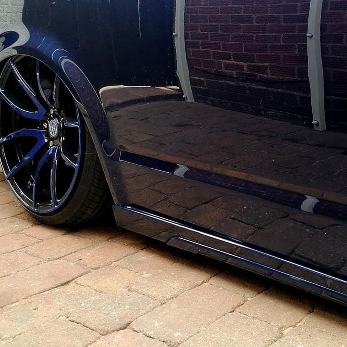 For VW T6.1 Transporter SWB ABS Side Skirts Painted In Deep Black
