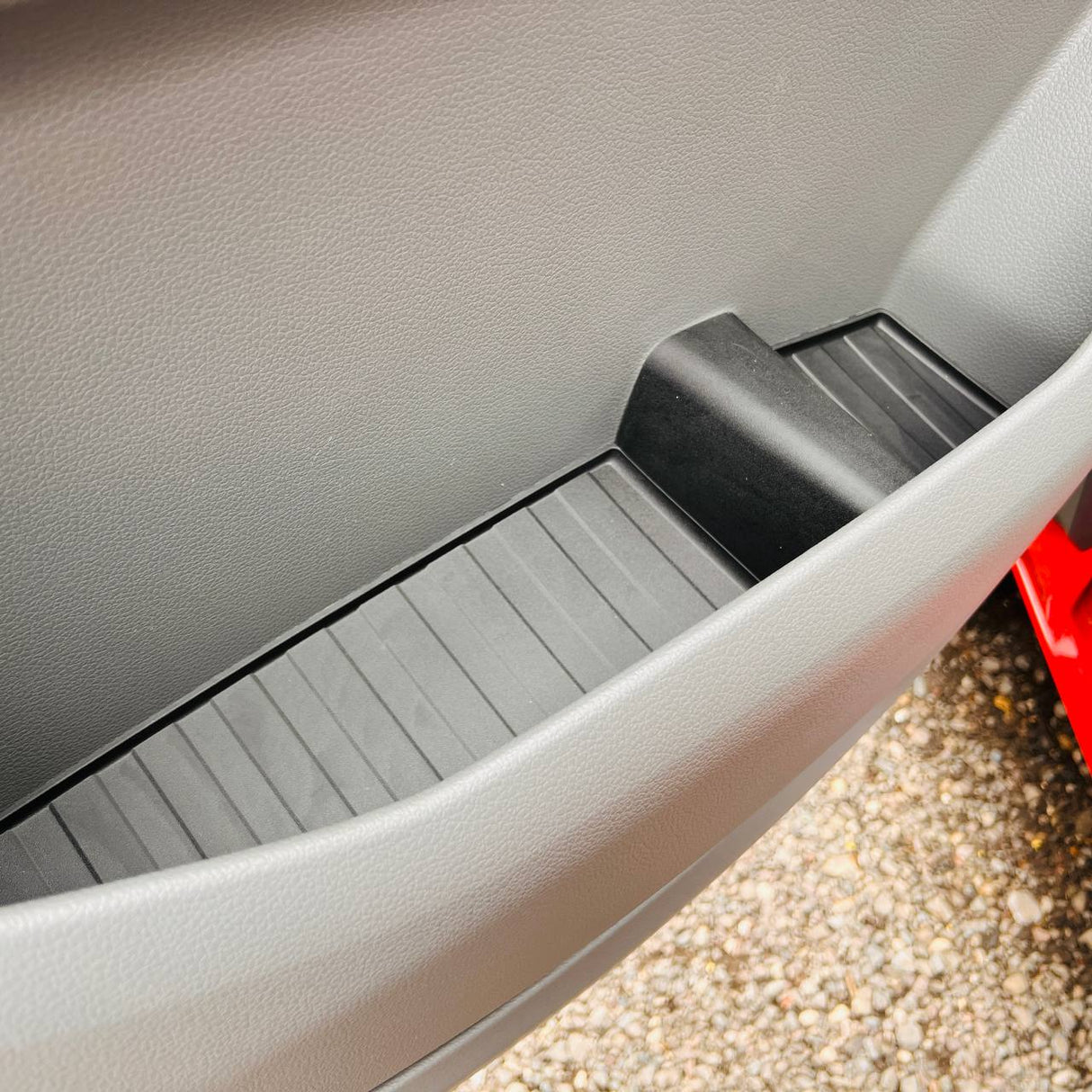 For VW Crafter New Shape Rubber Door Liner Pocket Inserts Black