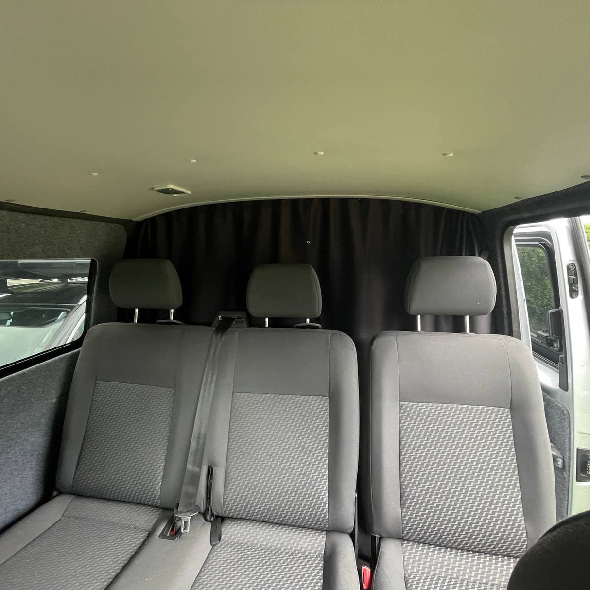 For VW T5, T5.1 Transporter Rear Seat Cab Divider Curtain