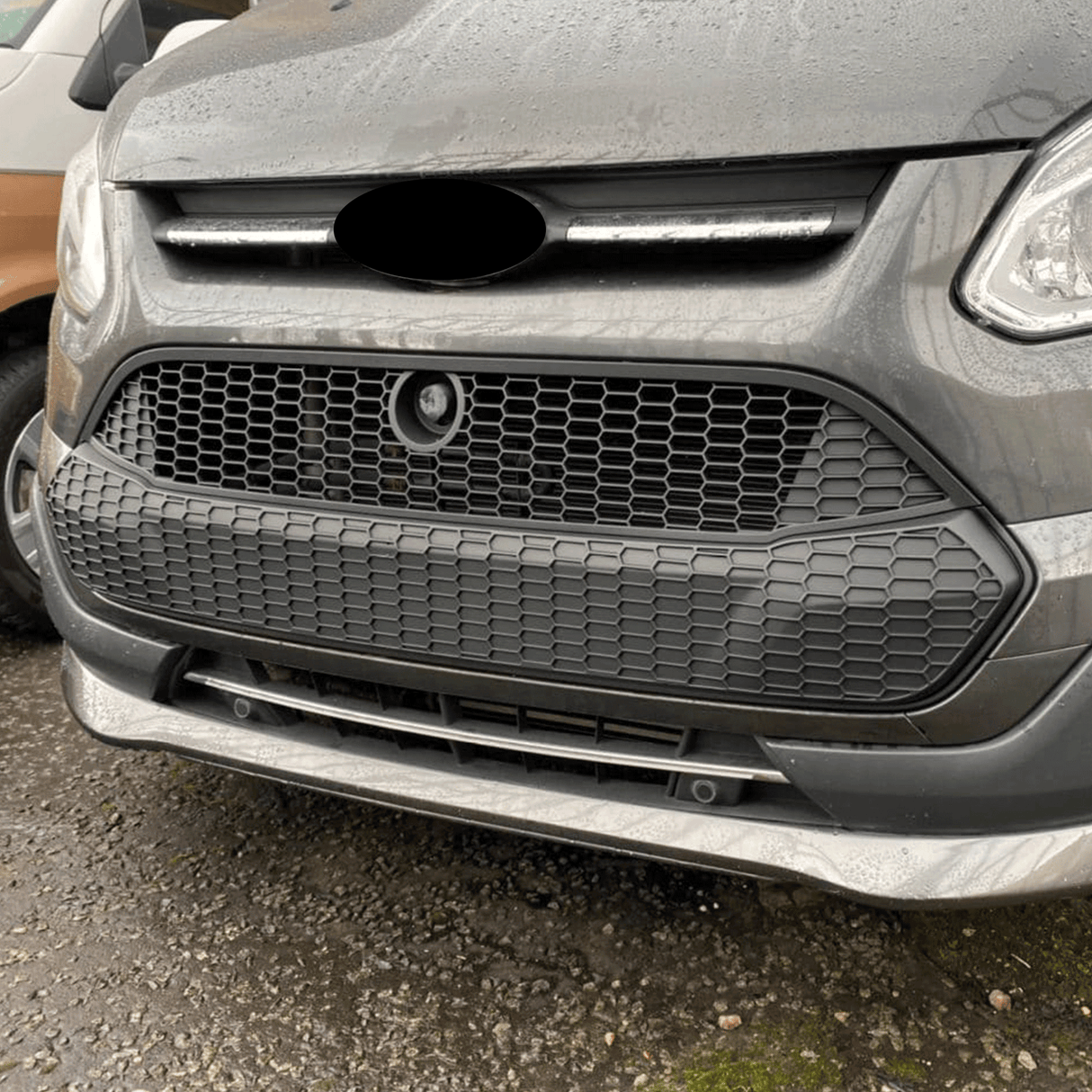 Para parrilla delantera de panal Ford Transit Custom – Actualización en negro mate para MK1 (2012-2018)