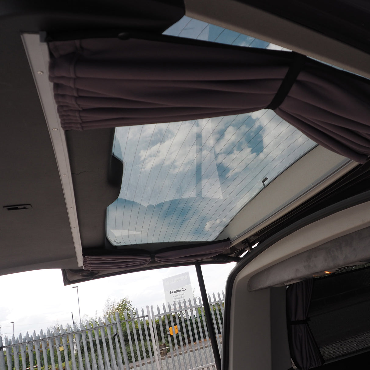 For VW T5 Premium 1 x Tailgate Window Curtain Van-X