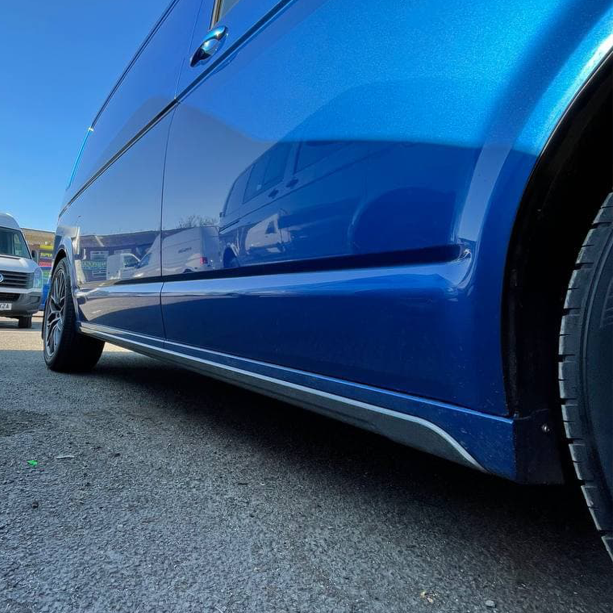 For VW T6.1 Transporter SWB ABS Side Skirts Painted In Deep Black