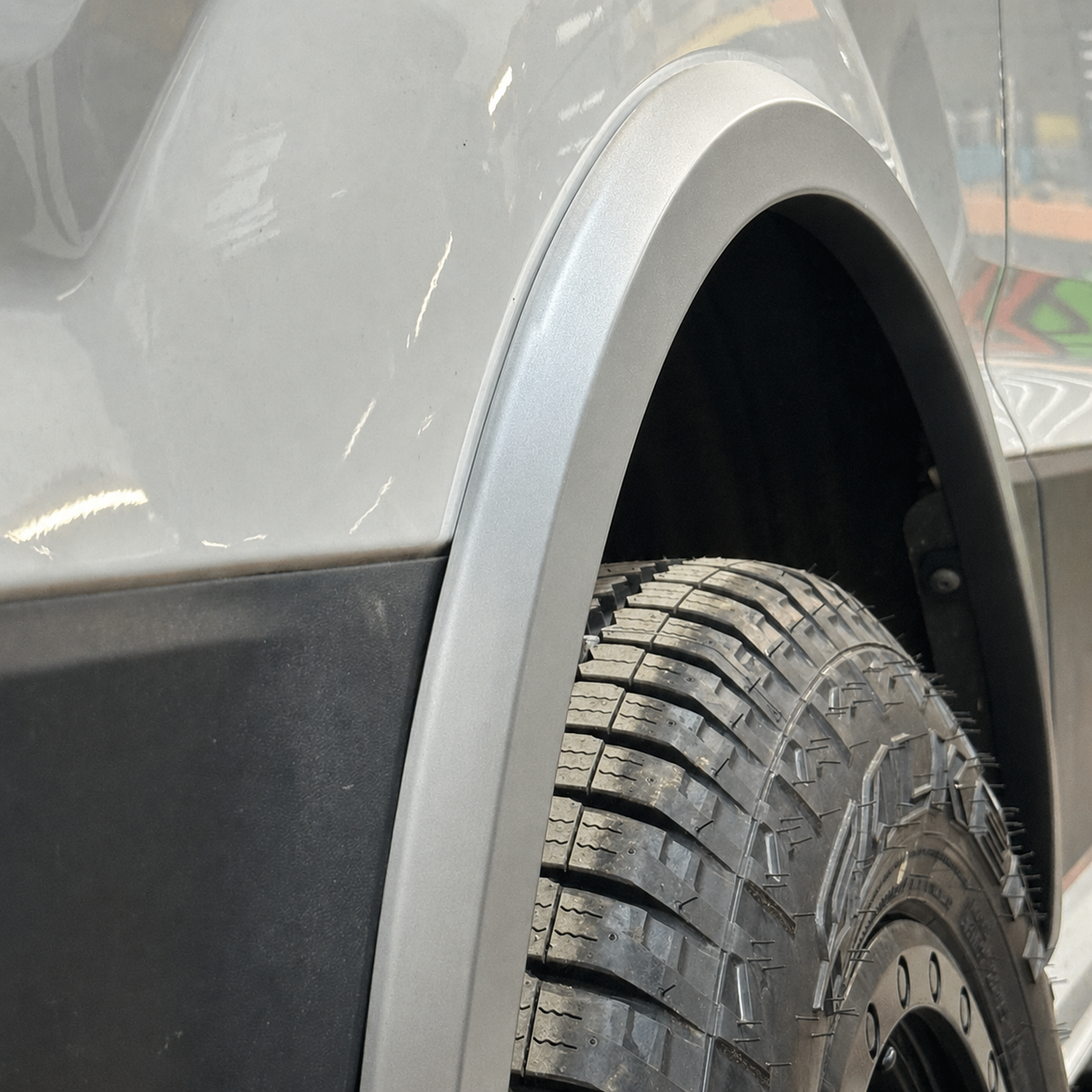 For VW New Crafter / MAN TGE Wheel Arch Protectors 4pcs – Silver - Heavy Duty Flexible OEM+ No Cut Kit