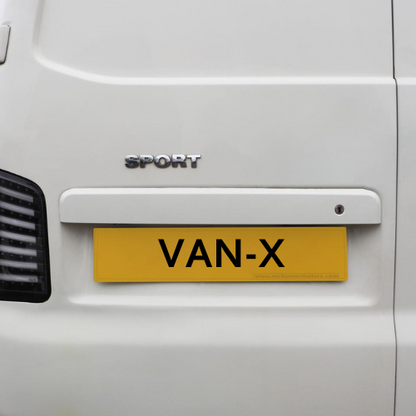 VW T5, T5.1, Barn Door Rear Number Plate Unit – Candy White