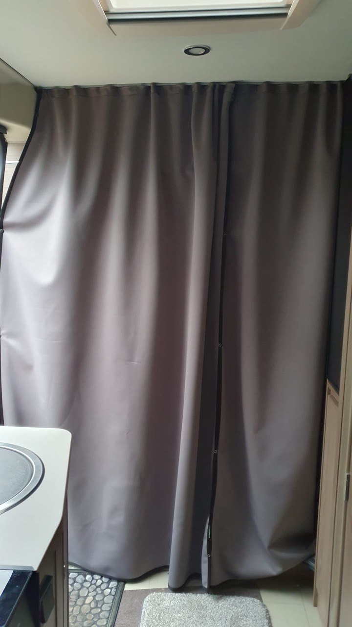 Opel Movano Motorhome, Campervan, Maxi-Cab Divider Premium Curtain With Rail