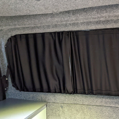 Para Cortinas de Janela Premium Ford Transit Custom - Preto/Preto - CRIE O SEU PRÓPRIO CONJUNTO! Van-X