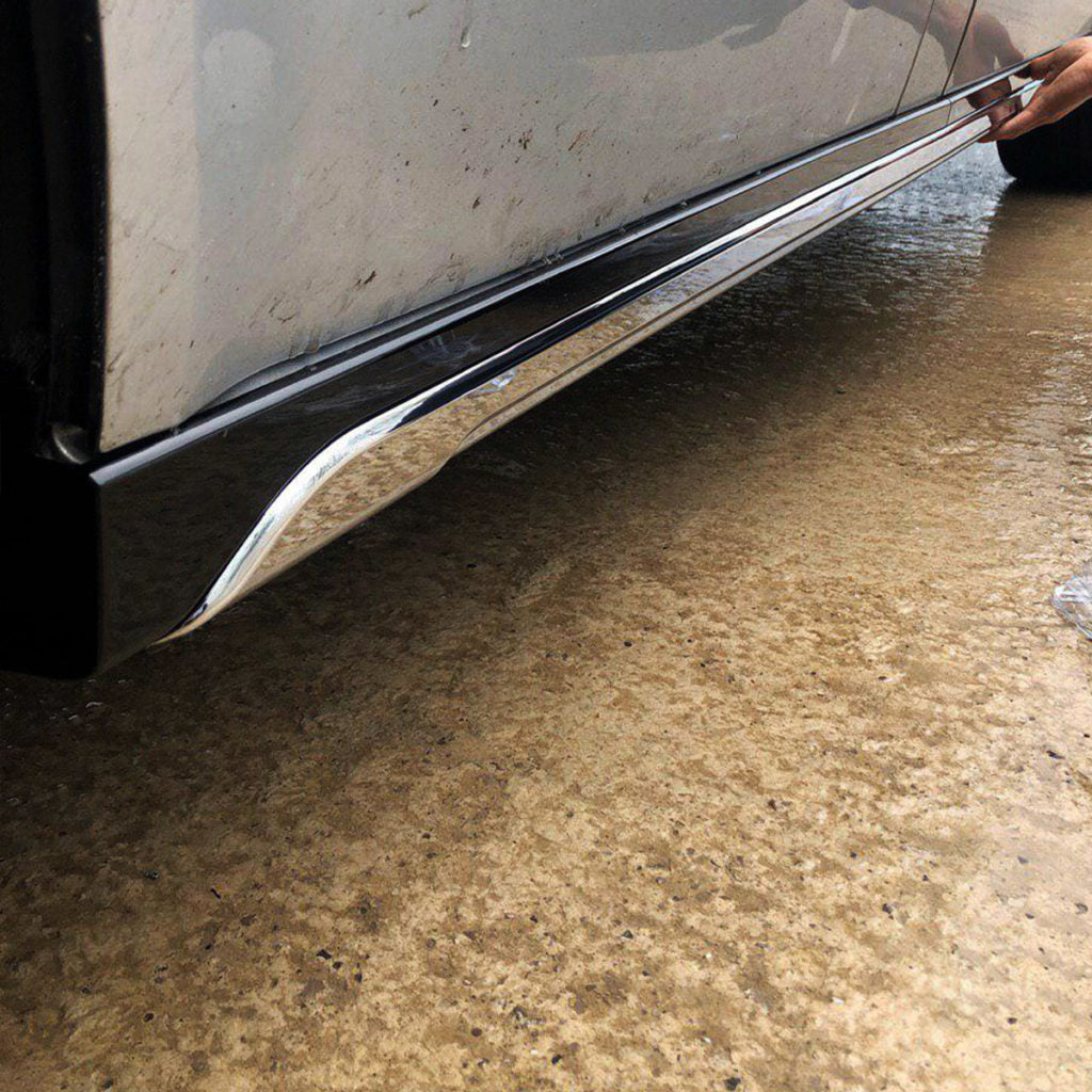 VW T5, T5.1 SWB Side Skirts Candy White Plastic