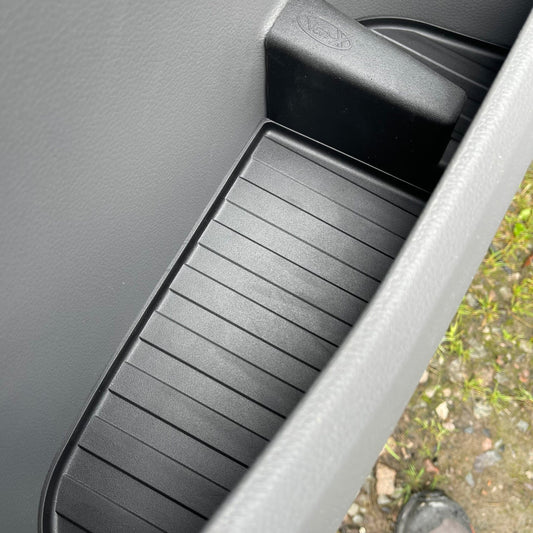 VW T6.1 Transporter Inserciones de Bolsillo de Revestimiento de Puertas de Caucho Negro para Conversión de Campervan