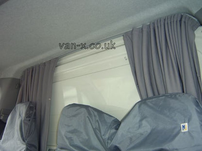 MAN TGE / New Crafter Maxi-Cab Divider Curtain Kit Campervan Conversion