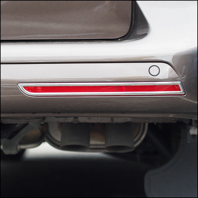Barndoor Rear Bumper Reflector Trims For VW T6 Transporter