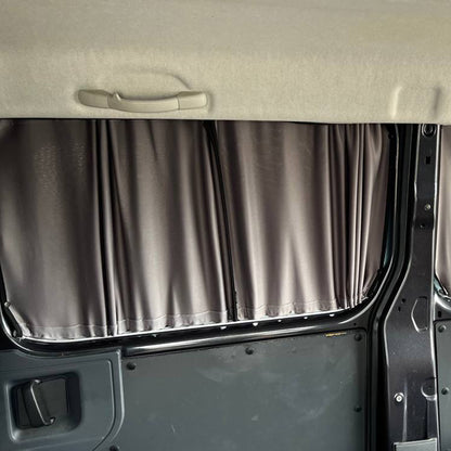 Citroen Dispatch Premium 2 x Side Window, 1 x Barndoor Curtain Van-X