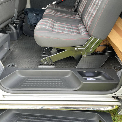 VW T6 V3 Barndoor Threshold Cover + Side Step