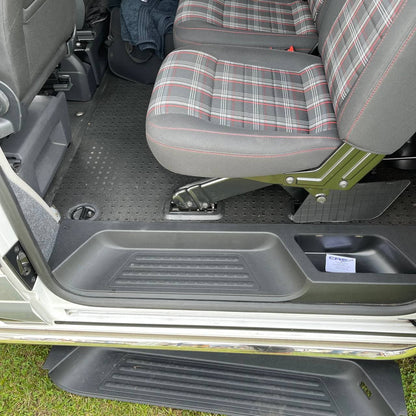 VW T6.1 V3 Barndoor Threshold Cover + Side Step